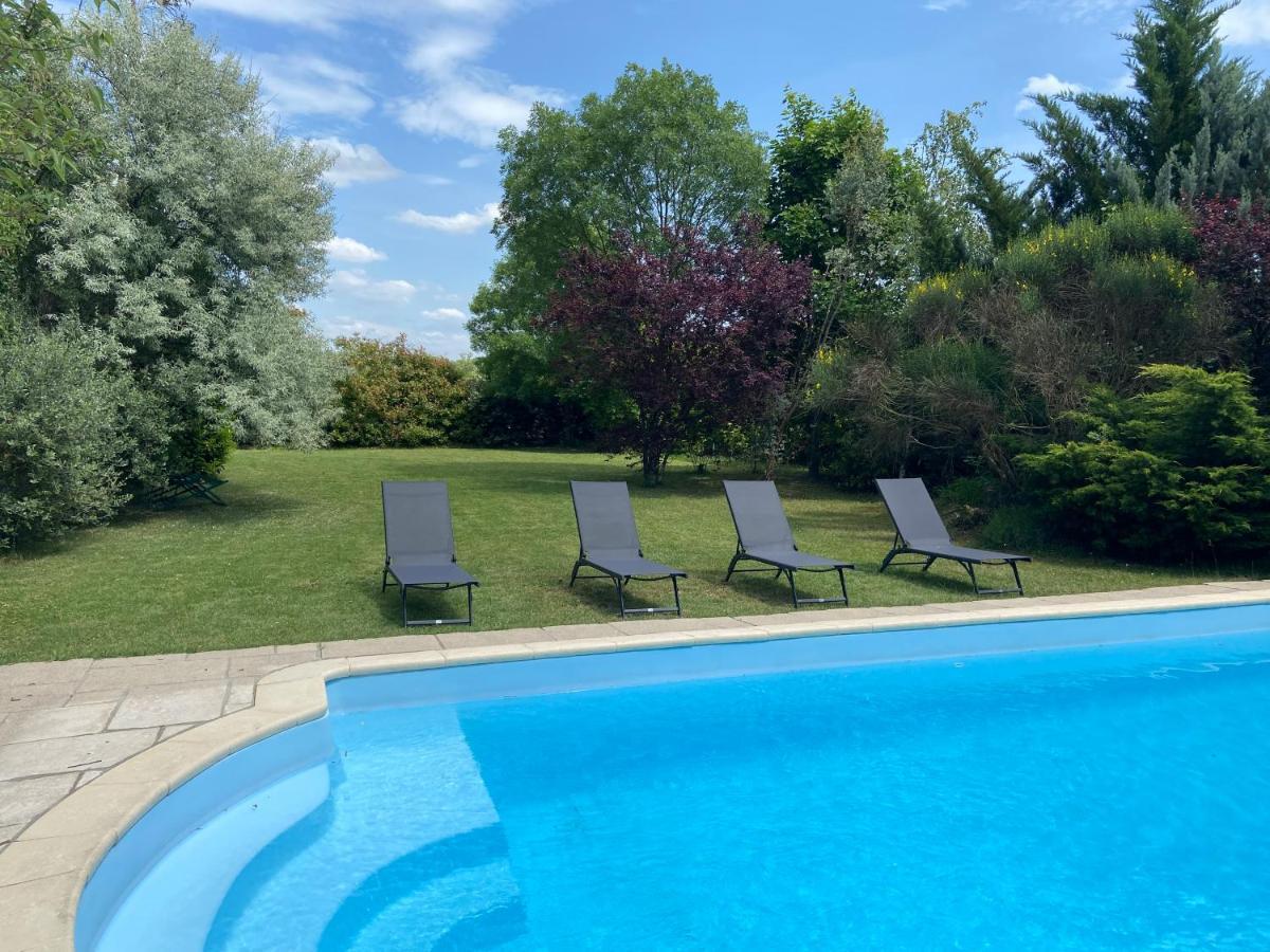 Gite De Charme Jas De Berrias Ardeche Du Sud Piscine Villa ภายนอก รูปภาพ